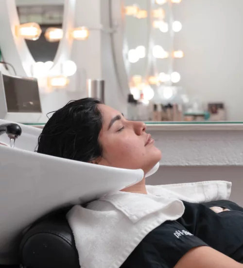 ¿Cómo recuperar el brillo en tu cabello?