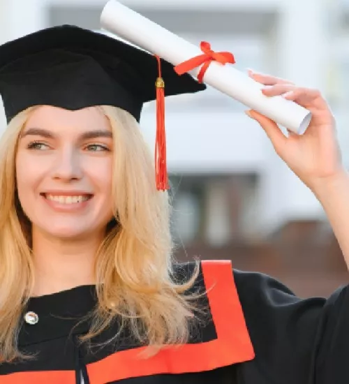 Maquillaje para Graduación: Tendencias para Brillar en tu Gran Día