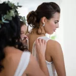 7 Elegantes Peinados para Damas de Honor