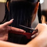 Corte Mariposa: El secreto para tener volumen infinito sin perder el largo