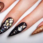 5 Diseños de uñas con relieve para lucir manos únicas