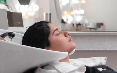 ¿Cómo recuperar el brillo en tu cabello?